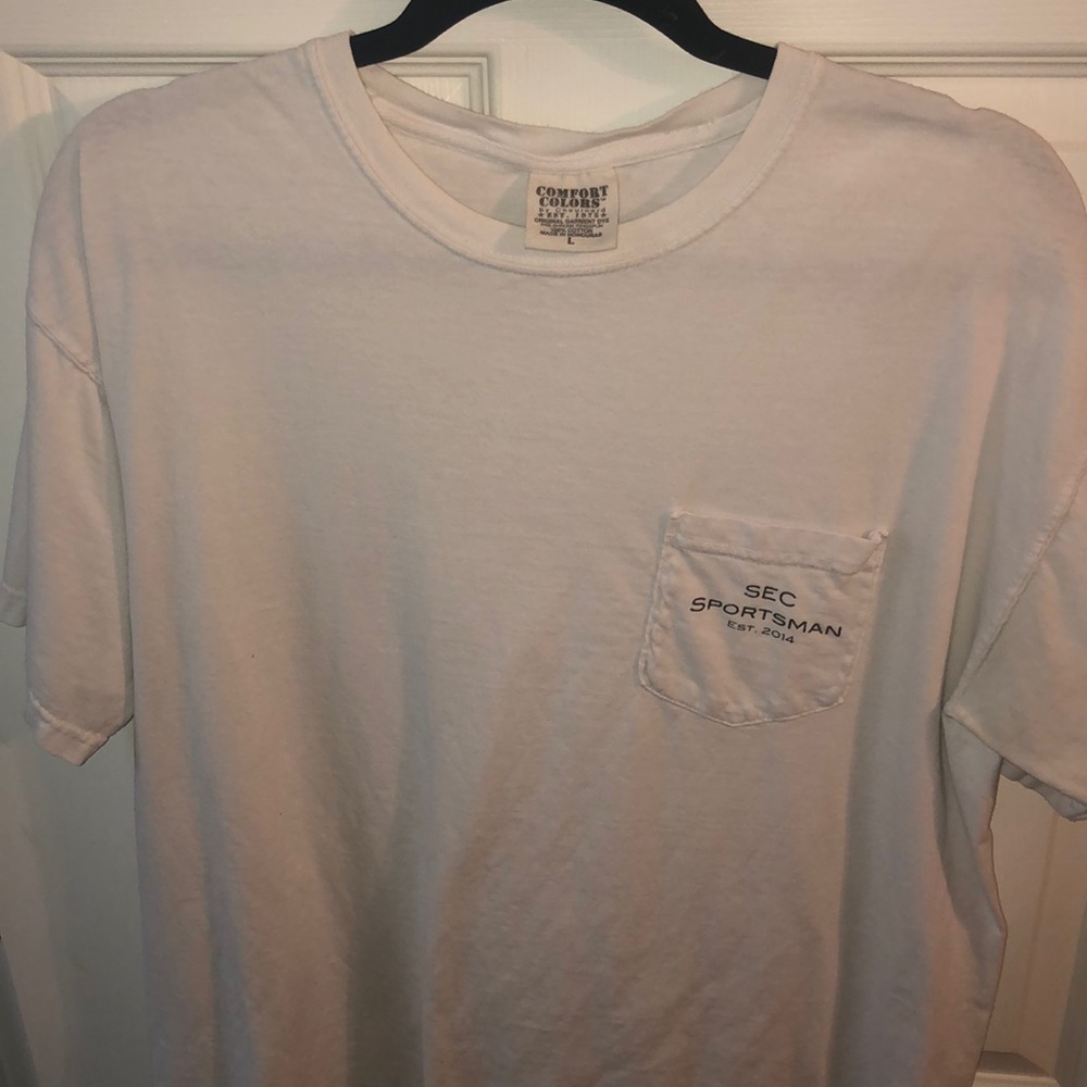White T-shirt